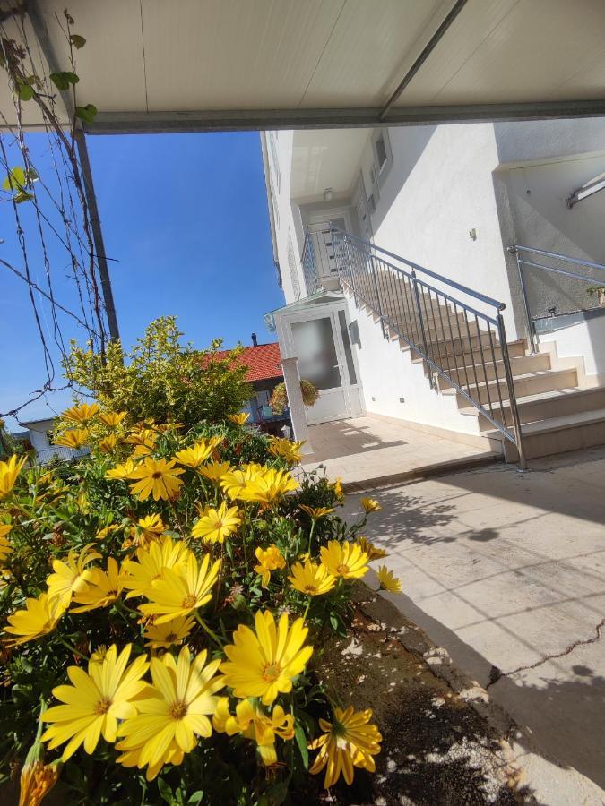 Jelsa Blue Sea View Apartment Bagian luar foto